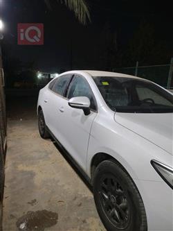 بي واي دي Qin Plus